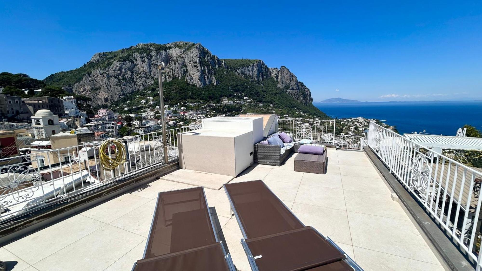 Rooftop Luxury Suite By Caprirooms Bagian luar foto