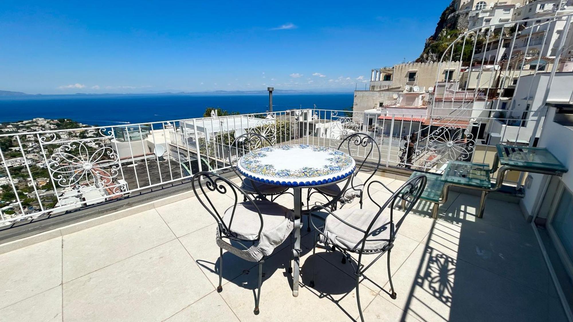 Rooftop Luxury Suite By Caprirooms Bagian luar foto